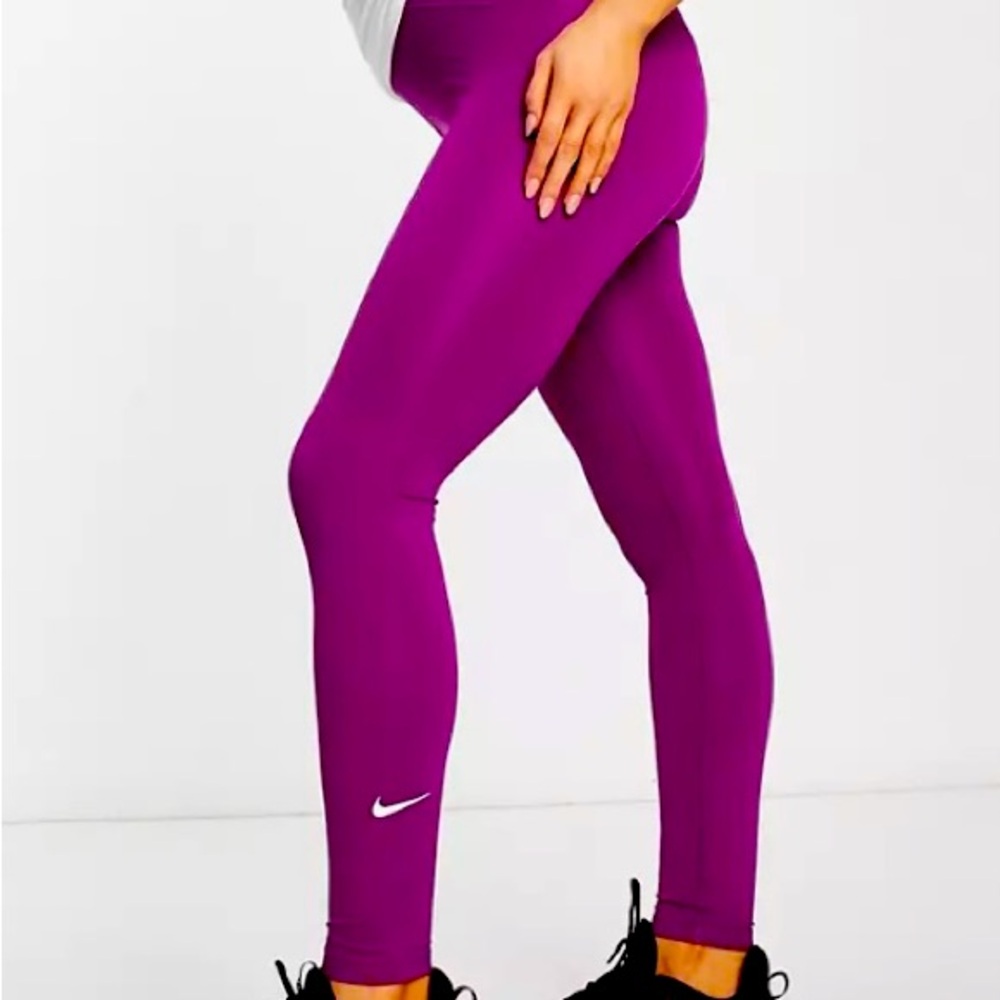 Nike Maternity Workout Pants (Dri Fit)